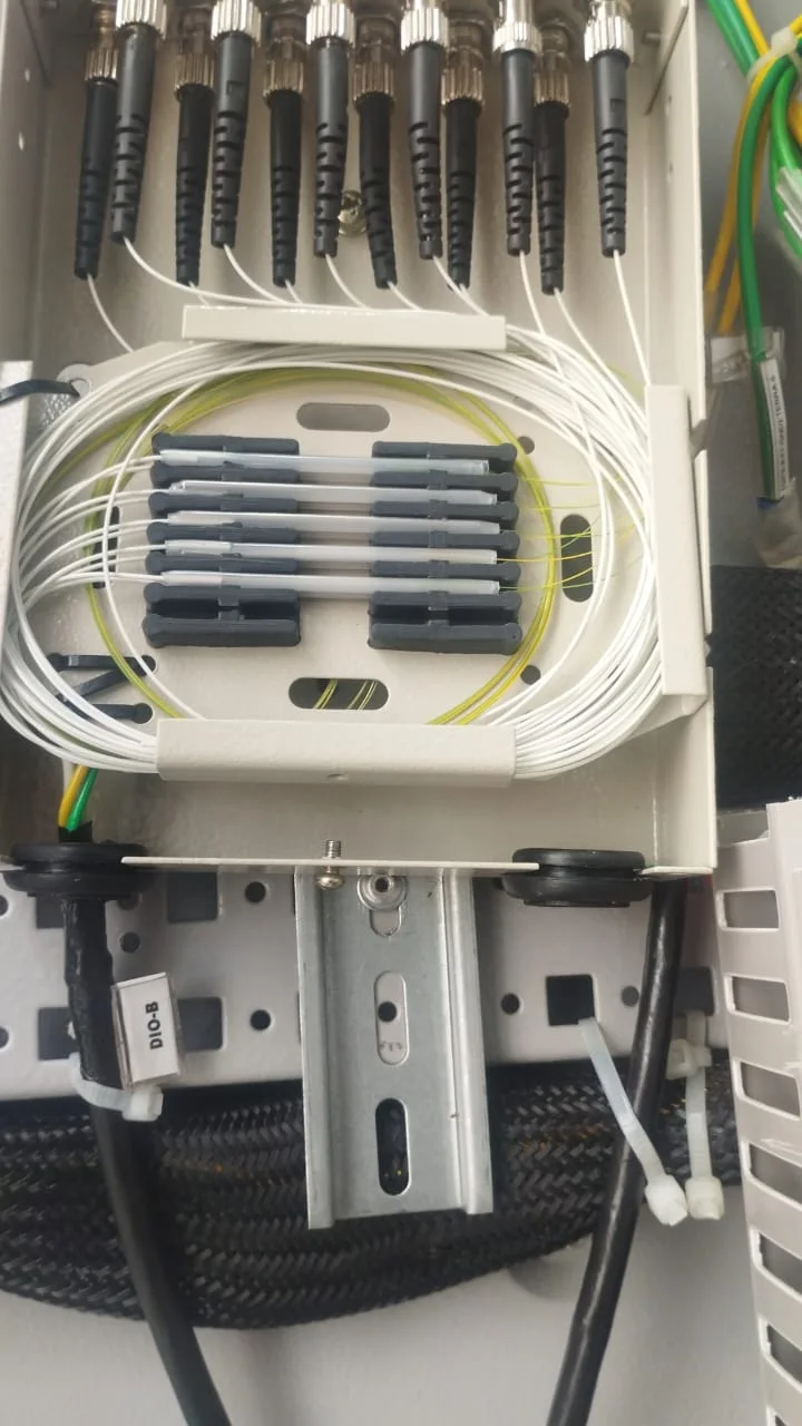 Distribuidor interno óptico